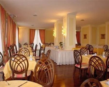Hotel The Regency Sure Collection By Western Lissone